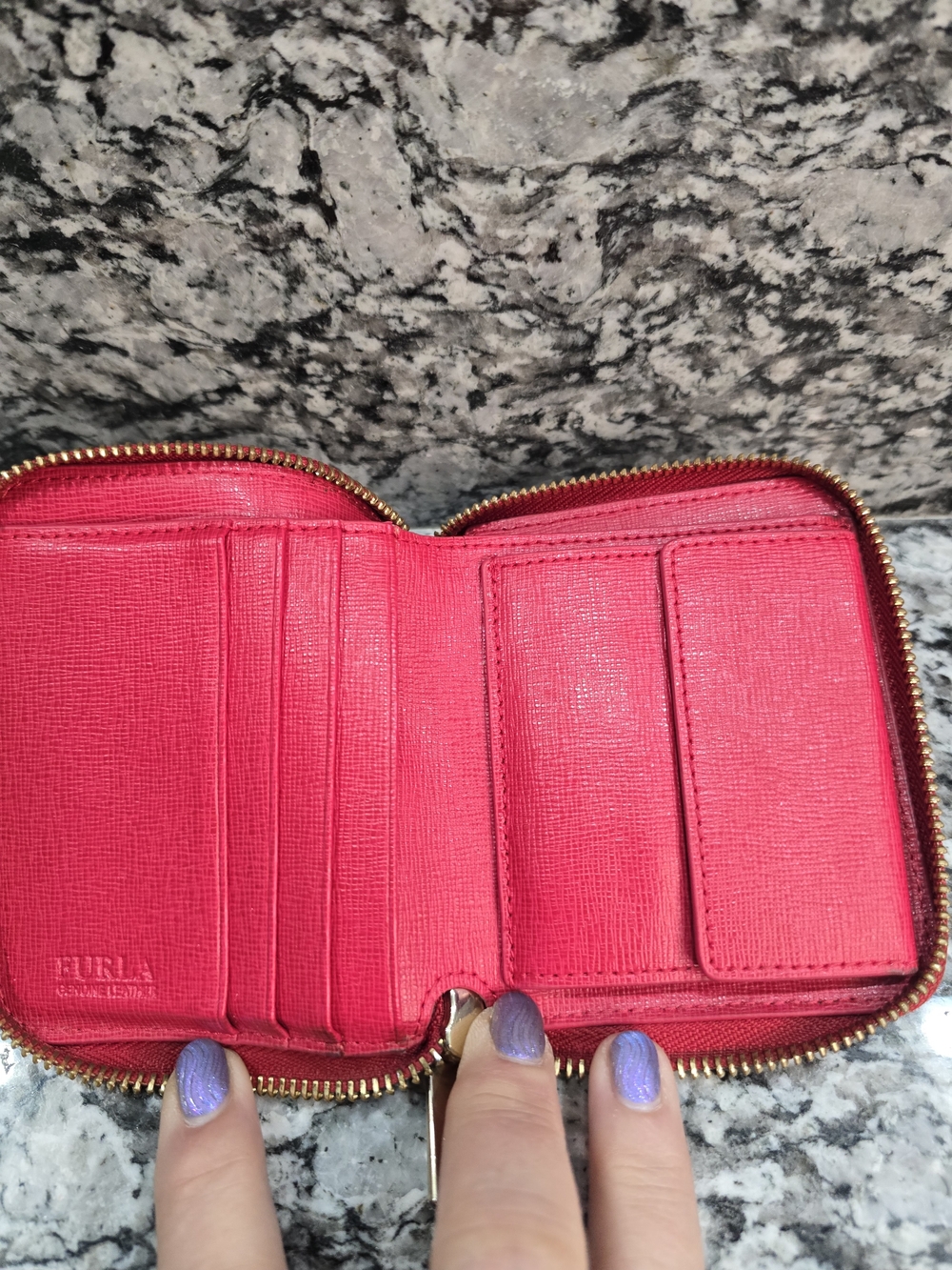 EUC Furla Red Babylon Zip Around Compact Wallet - NO CALL-OUTS - Picture 3 of 10